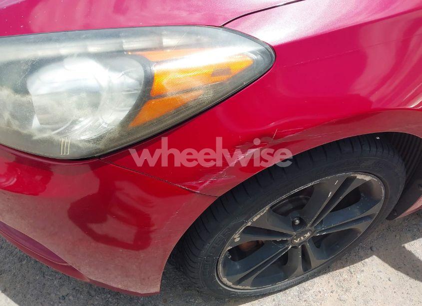 Photo 6 of 2014 Kia Forte EX (VIN KNAFZ4A8XE5050682)