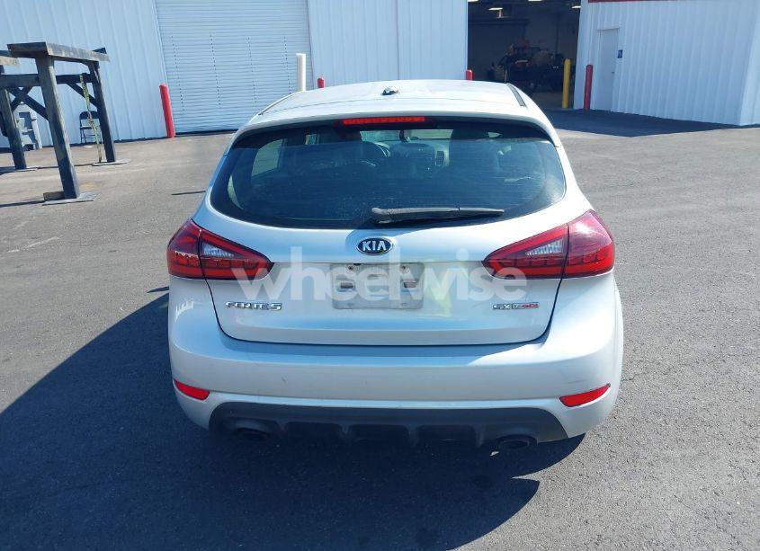 Photo 15 of 2015 Kia Forte SX (VIN KNAFZ5A34F5396500)