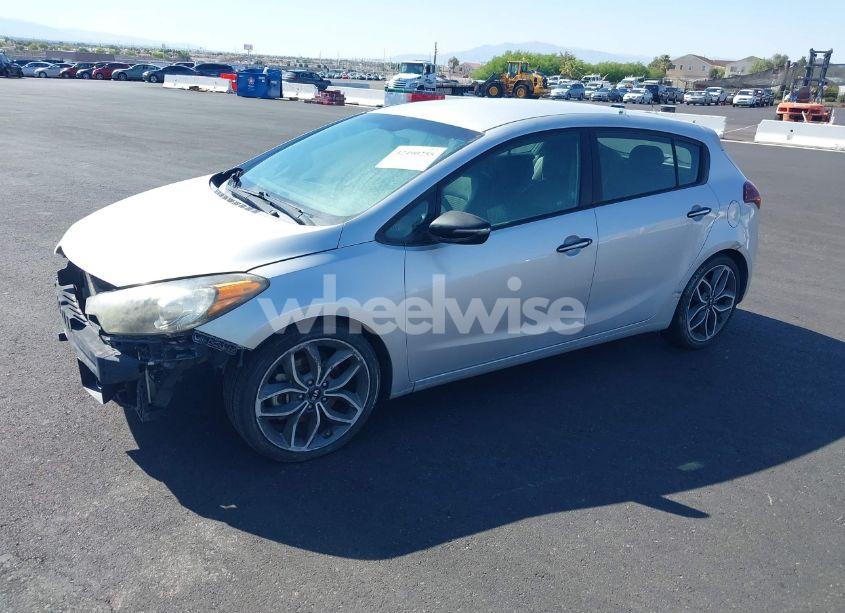 Photo 2 of 2015 Kia Forte SX (VIN KNAFZ5A34F5396500)