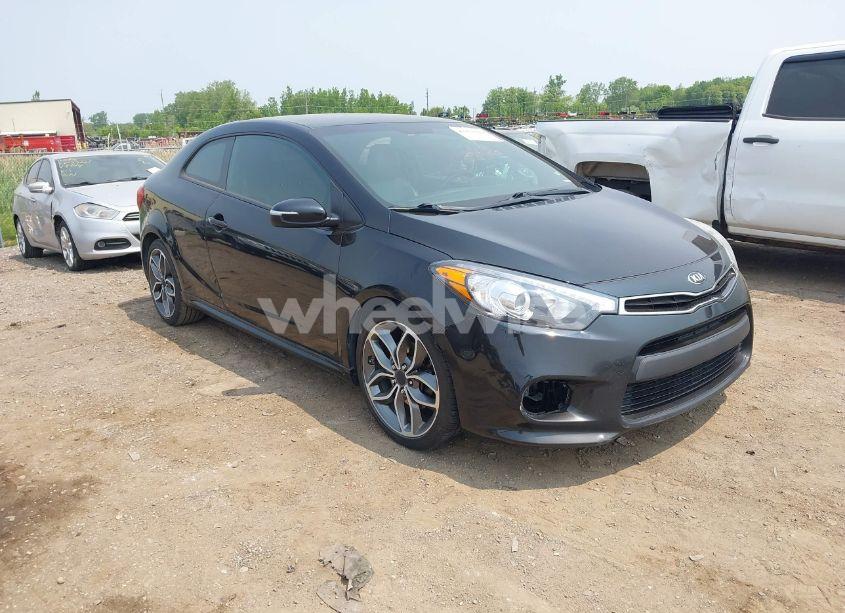 2015 Kia Forte KOUP SX (VIN KNAFZ6A32F5395884) main photo