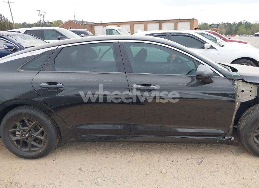 Photo 14 of 2025 Kia K5 LXS (VIN KNAG24J72S5275769)