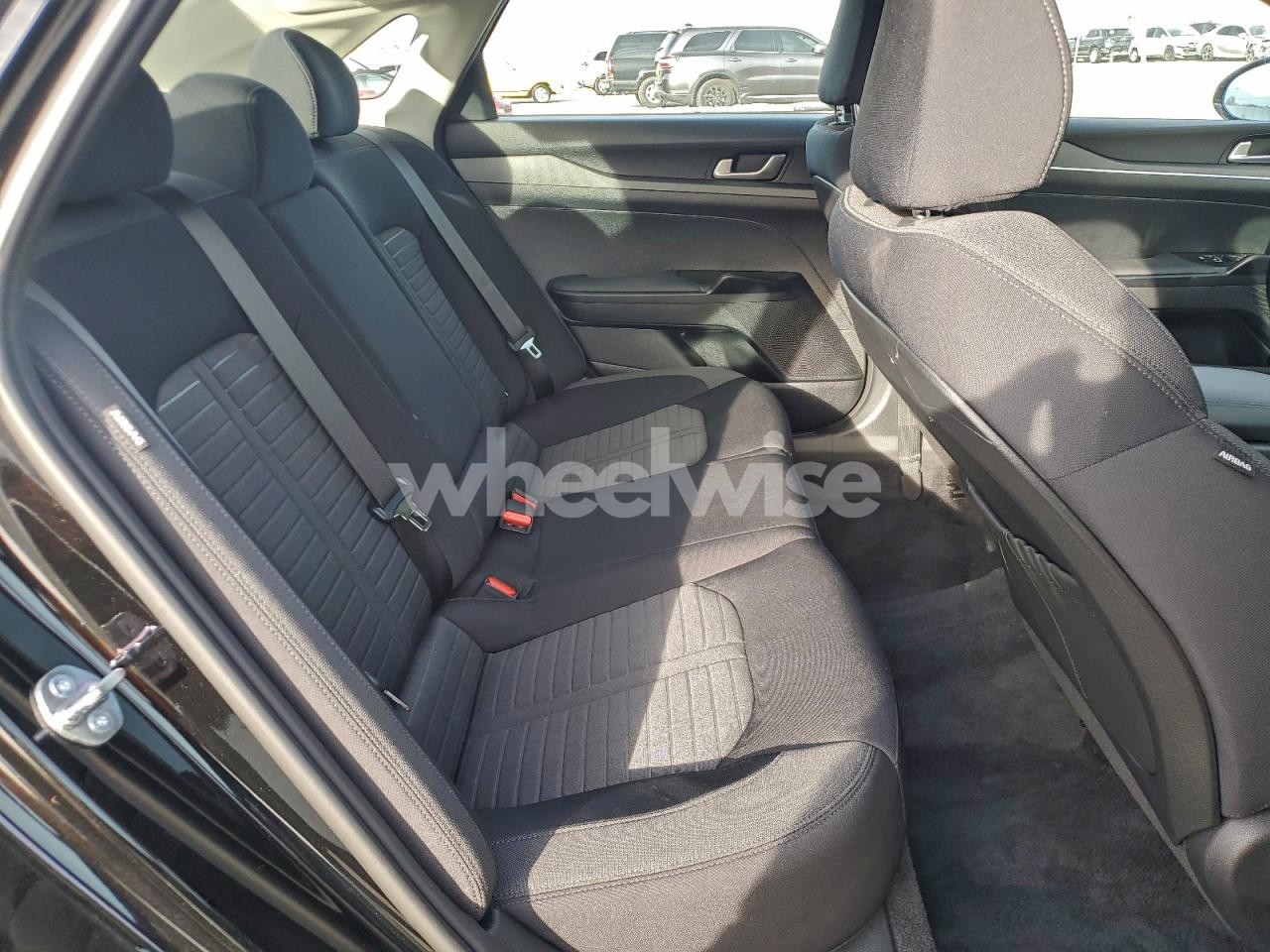 Photo 10 of 2026 KIA K5 LXS (VIN KNAG24J77T5425876)