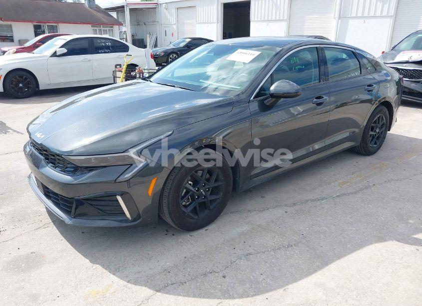 Photo 2 of 2025 Kia K5 LXS (VIN KNAG24J78S5275906)