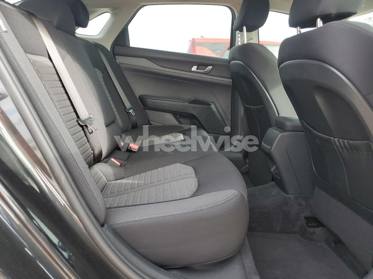 Photo 11 of 2025 KIA K5 LXS (VIN KNAG24J78S5294343)