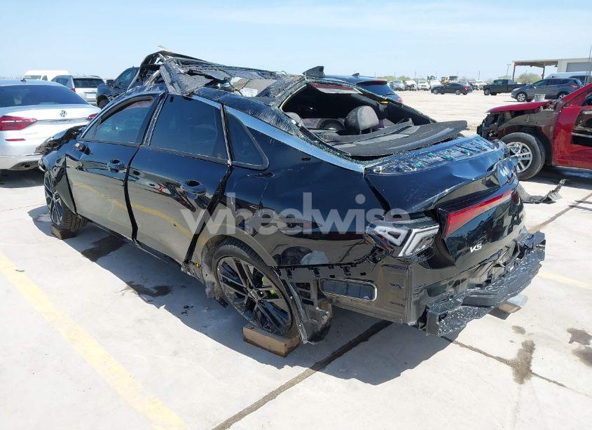 Photo 3 of 2025 Kia K5 GT (VIN KNAG44J82S5317781)