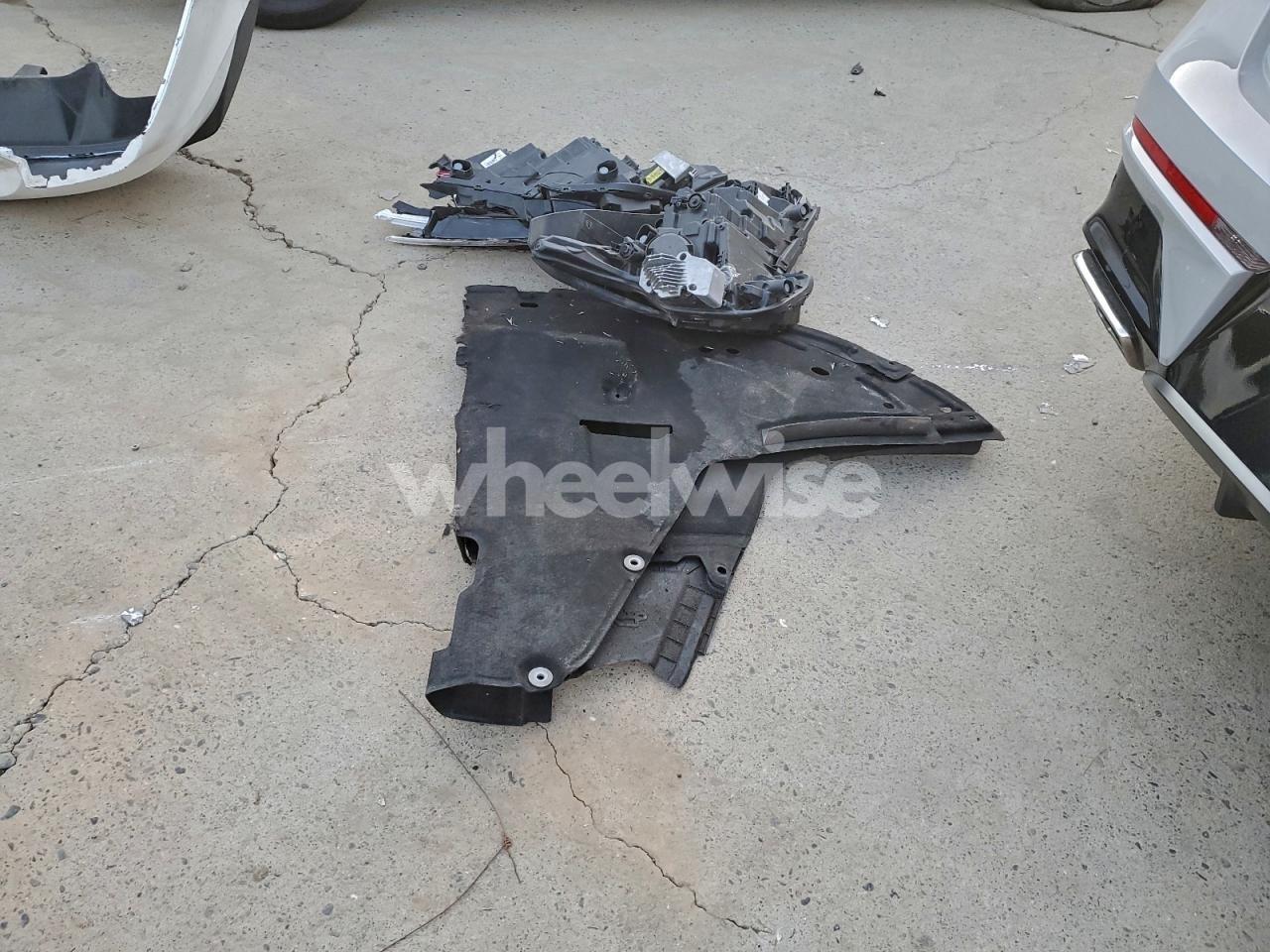 Photo 12 of 2025 KIA K5 GT (VIN KNAG44J84S5302537)