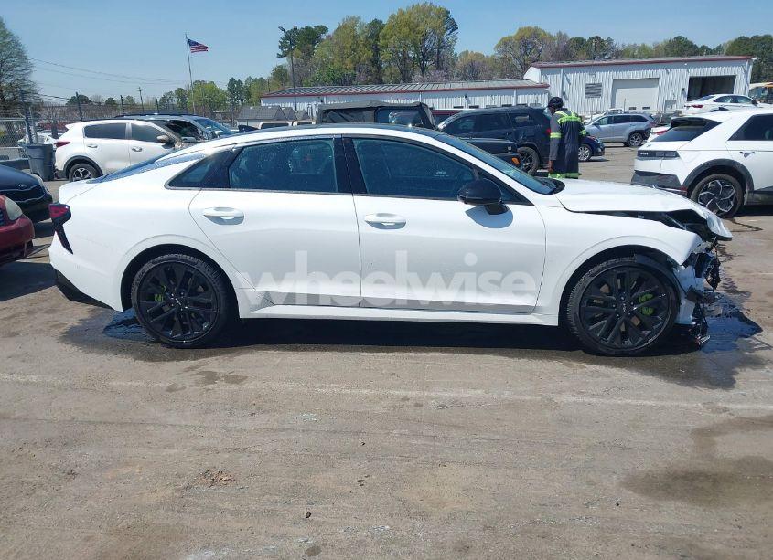 Photo 13 of 2025 Kia K5 GT (VIN KNAG44J85S5332761)