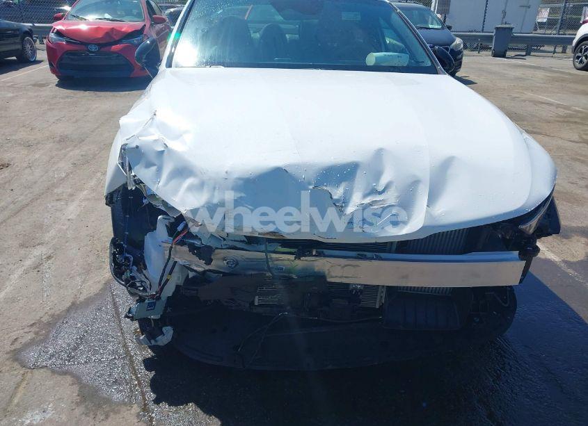 Photo 6 of 2025 Kia K5 GT (VIN KNAG44J85S5332761)