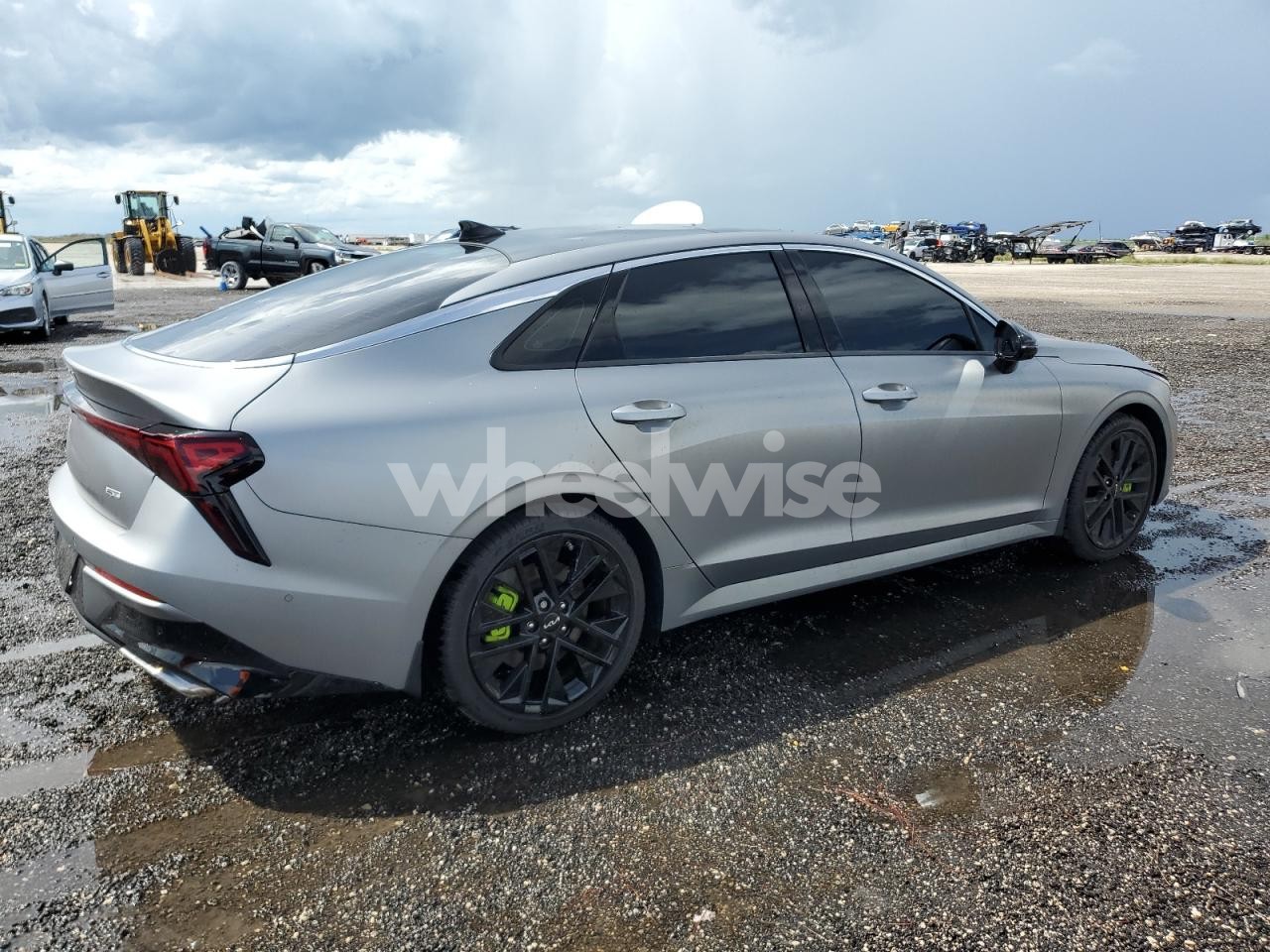 Photo 3 of 2025 KIA K5 GT (VIN KNAG44J89S5311119)