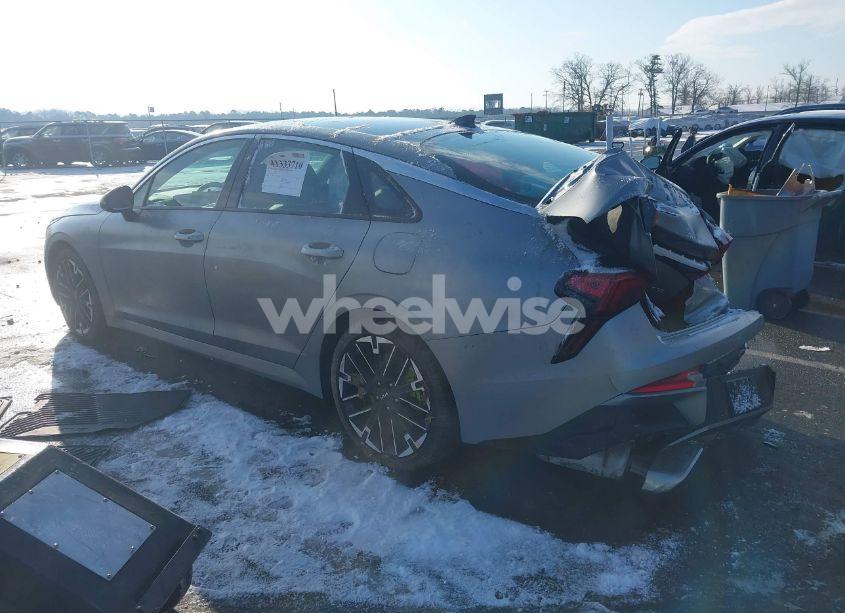Photo 3 of 2025 Kia K5 GT (VIN KNAG44J89S5334027)