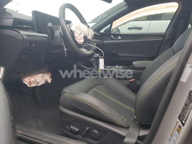 Photo 5 of 2025 KIA K5 GT (VIN KNAG44J8XS5325109)