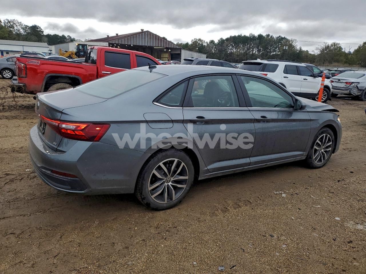 Photo 3 of 2025 VOLKSWAGEN JETTA SE (VIN KNAG6412BLA058096)