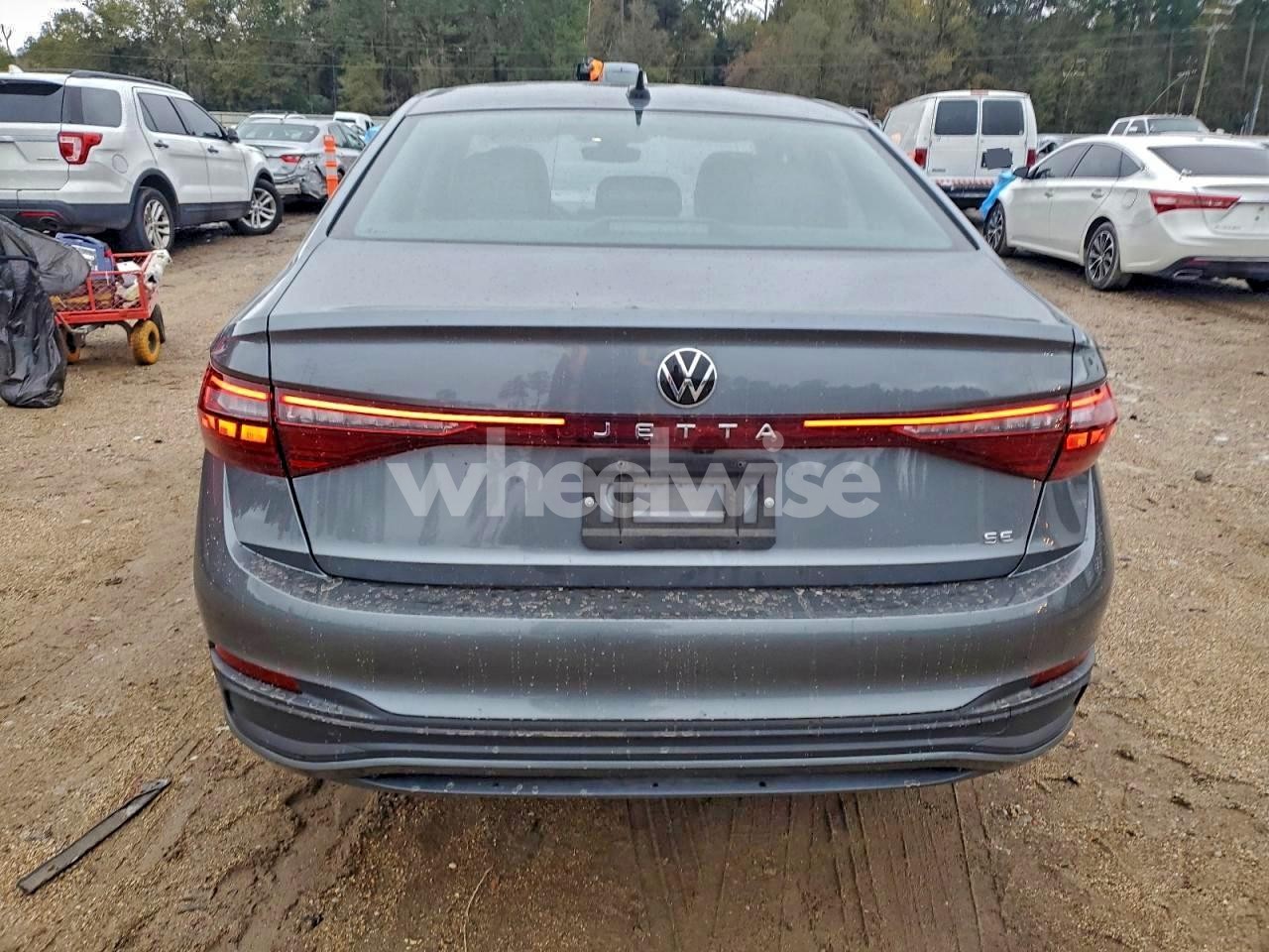 Photo 6 of 2025 VOLKSWAGEN JETTA SE (VIN KNAG6412BLA058096)