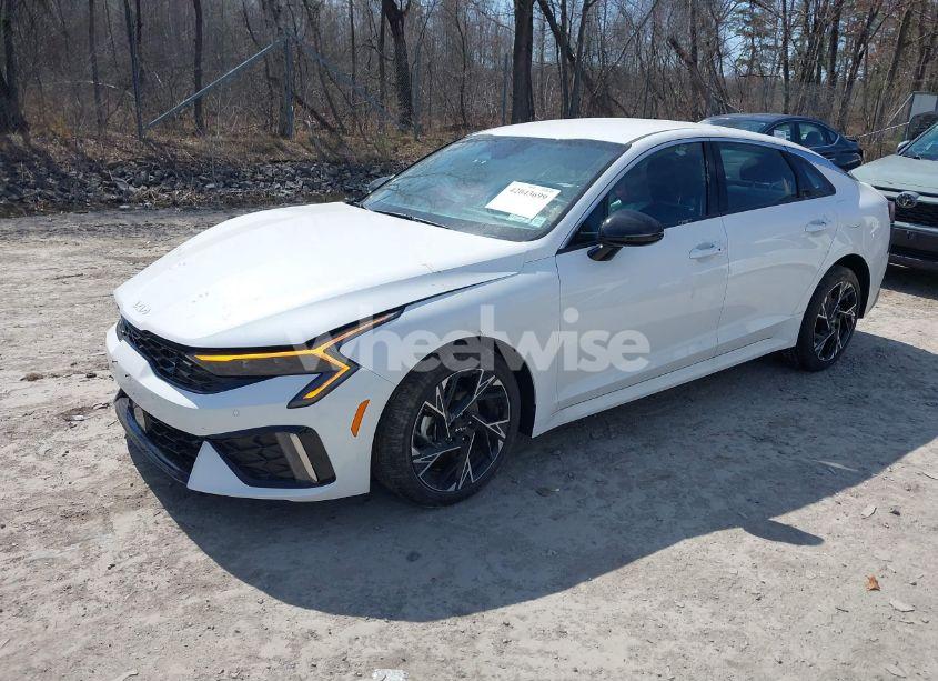 Photo 2 of 2025 Kia K5 GT-LINE (VIN KNAG64J70S5314265)