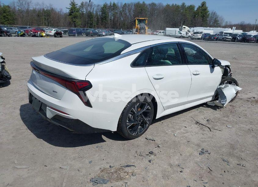 Photo 4 of 2025 Kia K5 GT-LINE (VIN KNAG64J70S5314265)