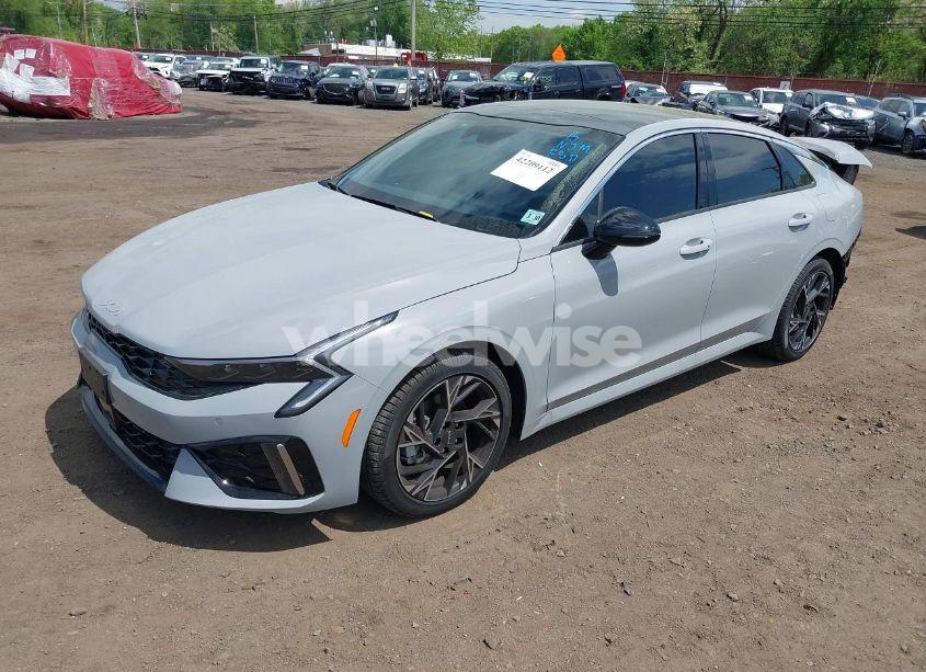 Photo 2 of 2025 Kia K5 GT-LINE (VIN KNAG64J70S5357309)