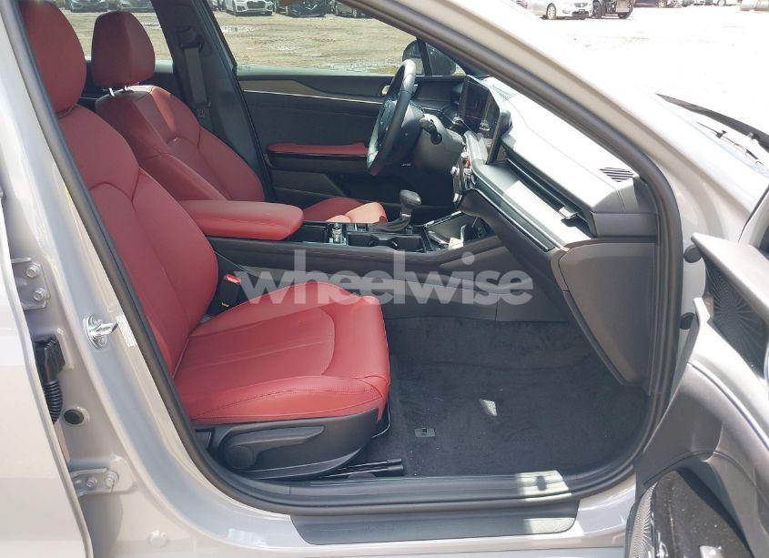 Photo 5 of 2025 Kia K5 GT-LINE (VIN KNAG64J70S5357309)