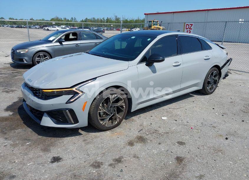 Photo 2 of 2025 Kia K5 GT-LINE (VIN KNAG64J71S5274732)