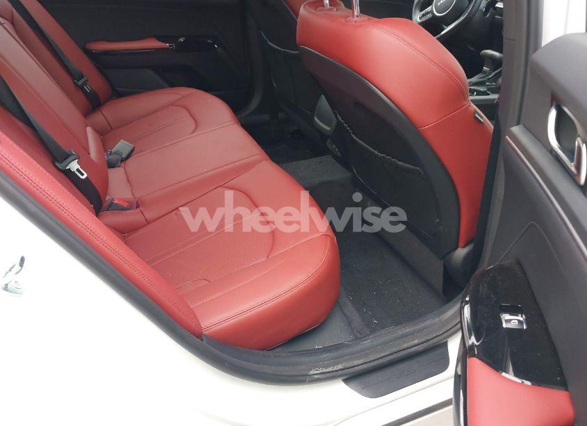 Photo 8 of 2025 Kia K5 GT-LINE (VIN KNAG64J72S5305308)