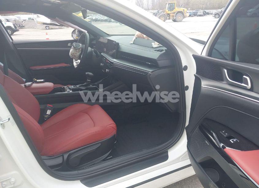 Photo 5 of 2025 Kia K5 GT-LINE (VIN KNAG64J72S5357554)