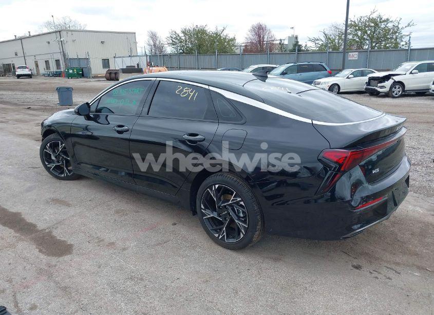 Photo 3 of 2025 Kia K5 GT-LINE (VIN KNAG64J73S5359295)