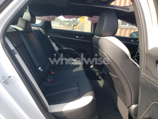 Photo 2 of 2025 KIA K5 GT LINE (VIN KNAG64J76S5295222)