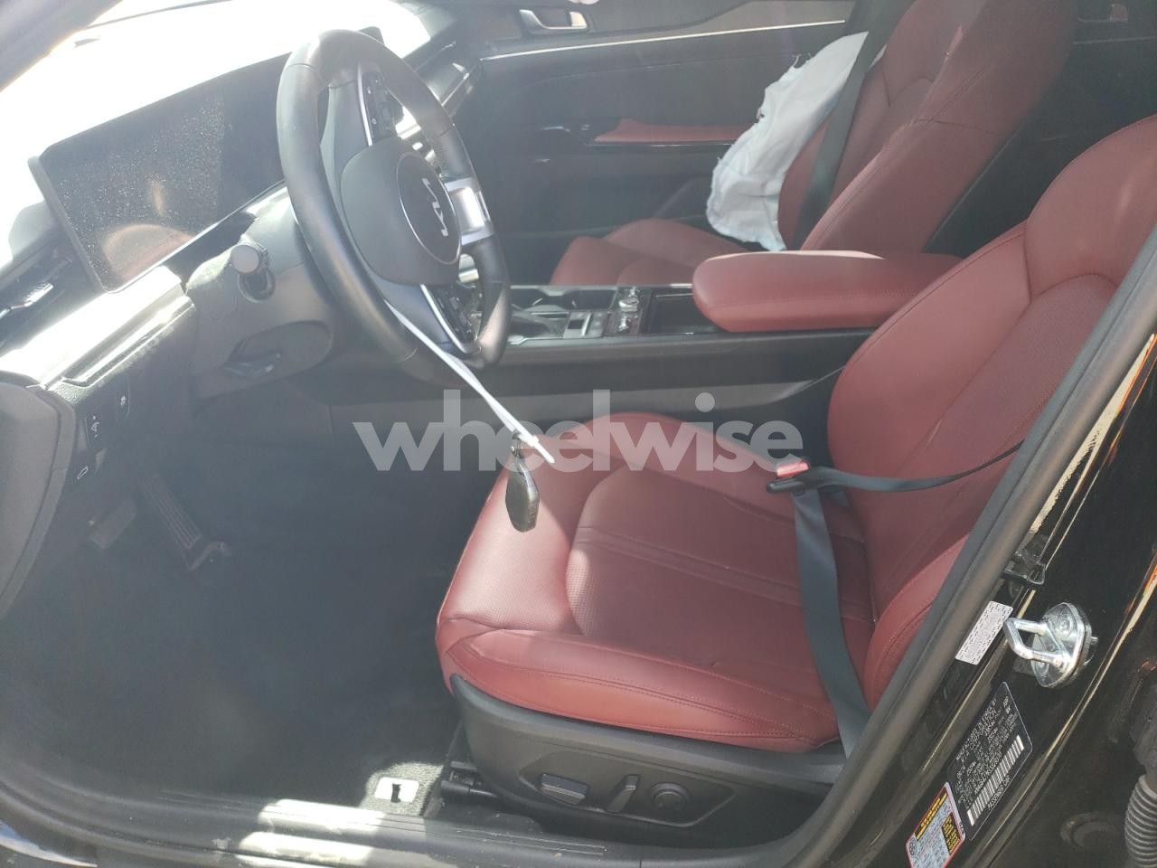 Photo 7 of 2025 KIA K5 GT LINE (VIN KNAG64J76S5329370)