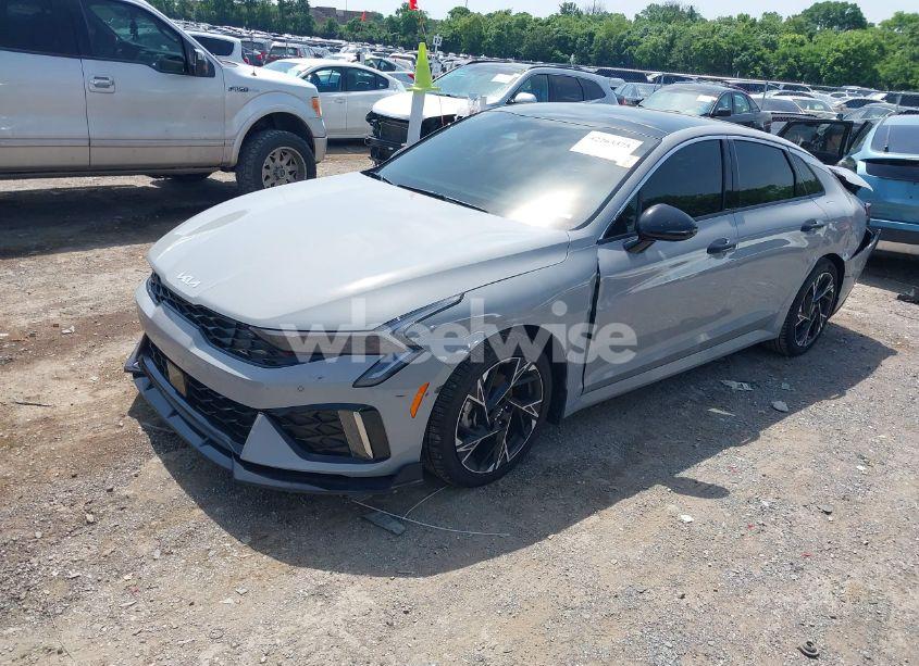 Photo 2 of 2025 Kia K5 GT-LINE (VIN KNAG64J78S5330696)