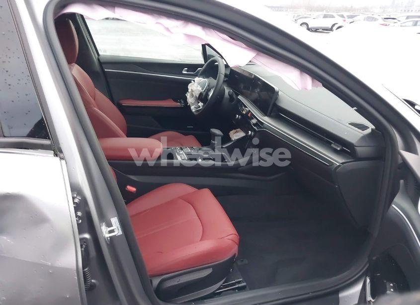 Photo 5 of 2025 Kia K5 GT-LINE (VIN KNAG64J79S5337107)