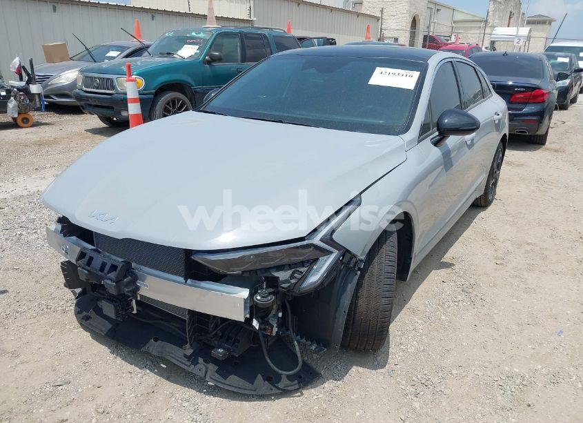 Photo 2 of 2025 Kia K5 GT-LINE (VIN KNAG64J7XS5314872)