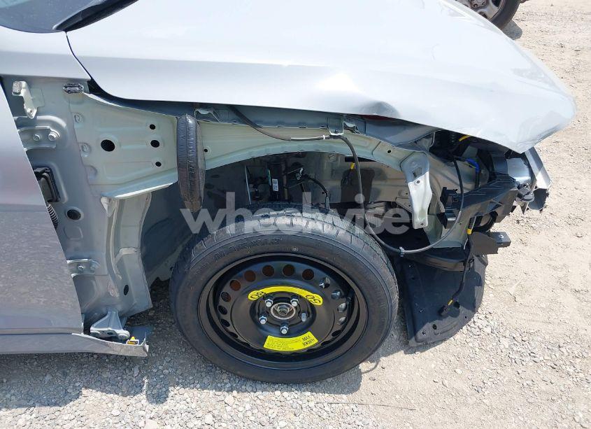 Photo 6 of 2025 Kia K5 GT-LINE (VIN KNAG64J7XS5314872)