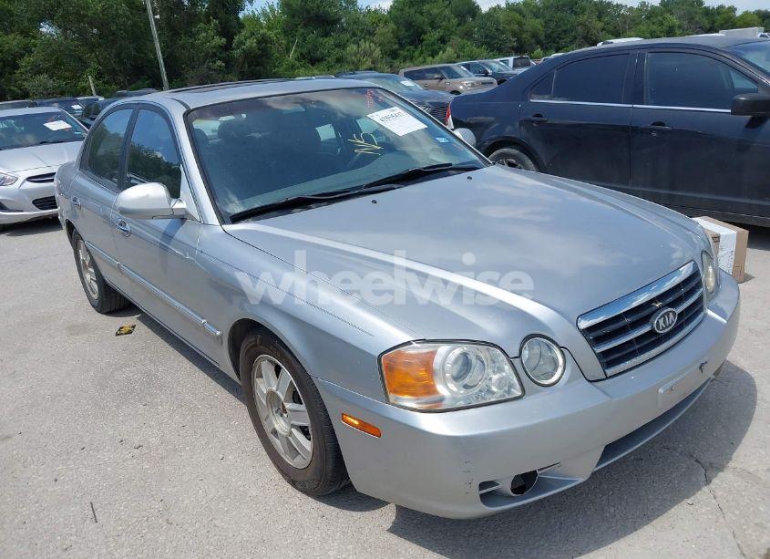 2004 Kia Optima EX/LX (VIN KNAGD126745260895) main photo