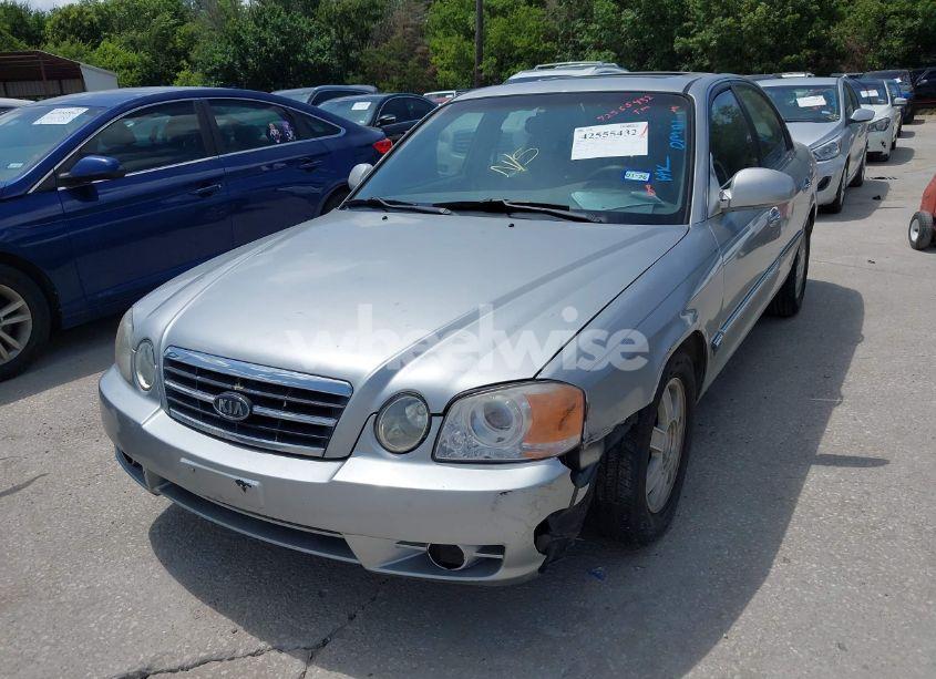 Photo 2 of 2004 Kia Optima EX/LX (VIN KNAGD126745260895)