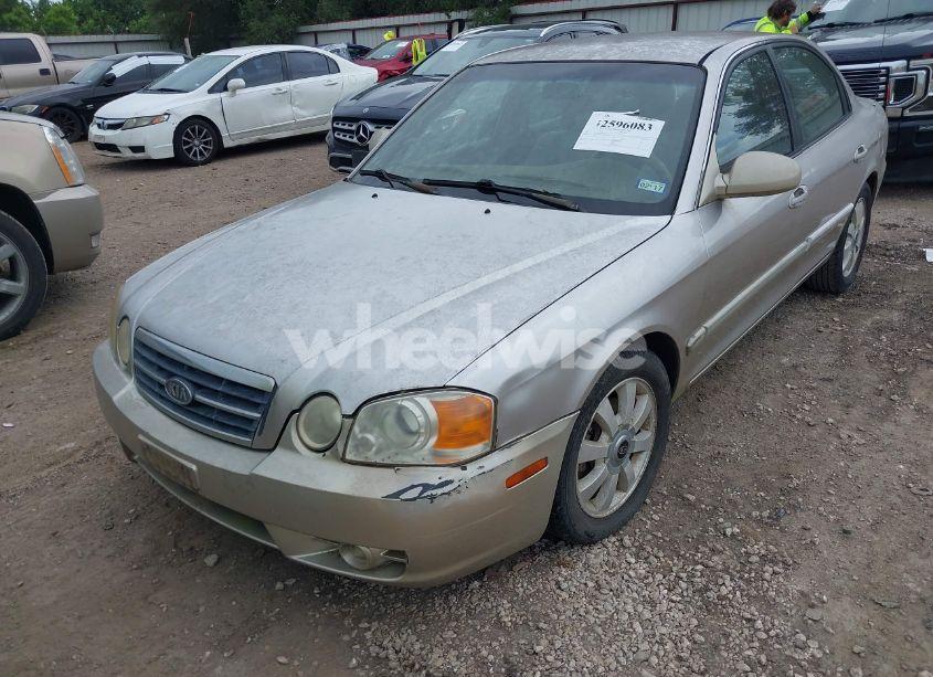 Photo 6 of 2004 Kia Optima EX V6/LX V6 (VIN KNAGD128945337056)