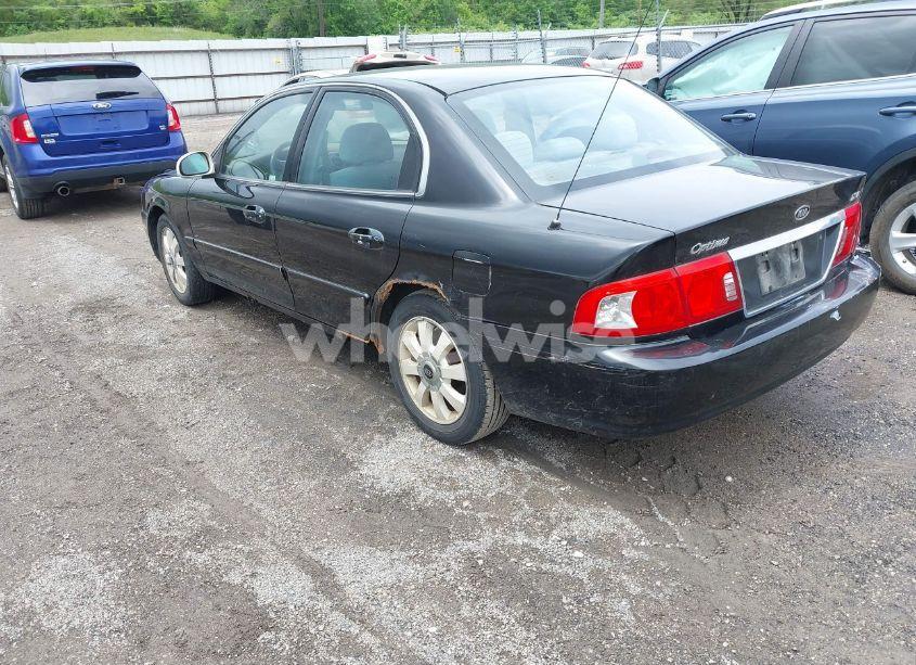 Photo 3 of 2005 Kia Optima EX V6/LX V6 (VIN KNAGD128X55419377)