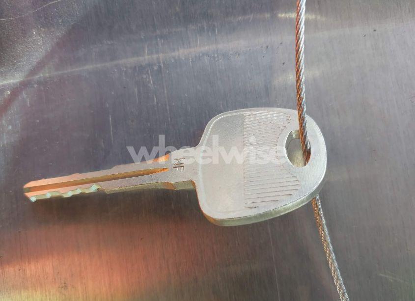 Photo 11 of 2006 Kia Optima EX (NEW)/LX (NEW) (VIN KNAGE123165051397)