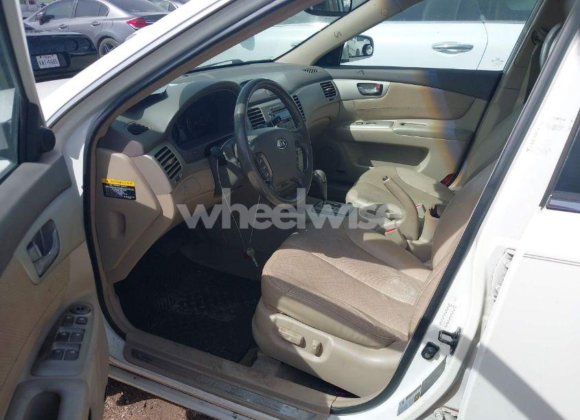 Photo 13 of 2006 Kia Optima EX (NEW)/LX (NEW) (VIN KNAGE123165051397)