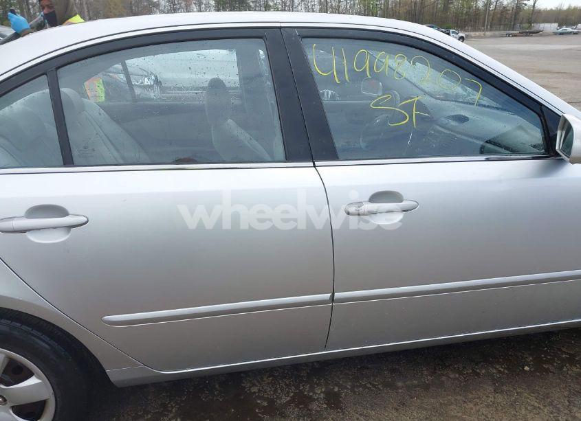 Photo 14 of 2007 Kia Optima LX (VIN KNAGE123275111298)