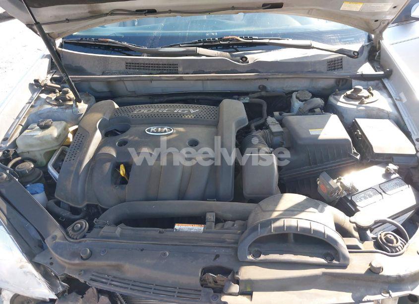 Photo 10 of 2007 Kia Optima LX (VIN KNAGE123375104599)