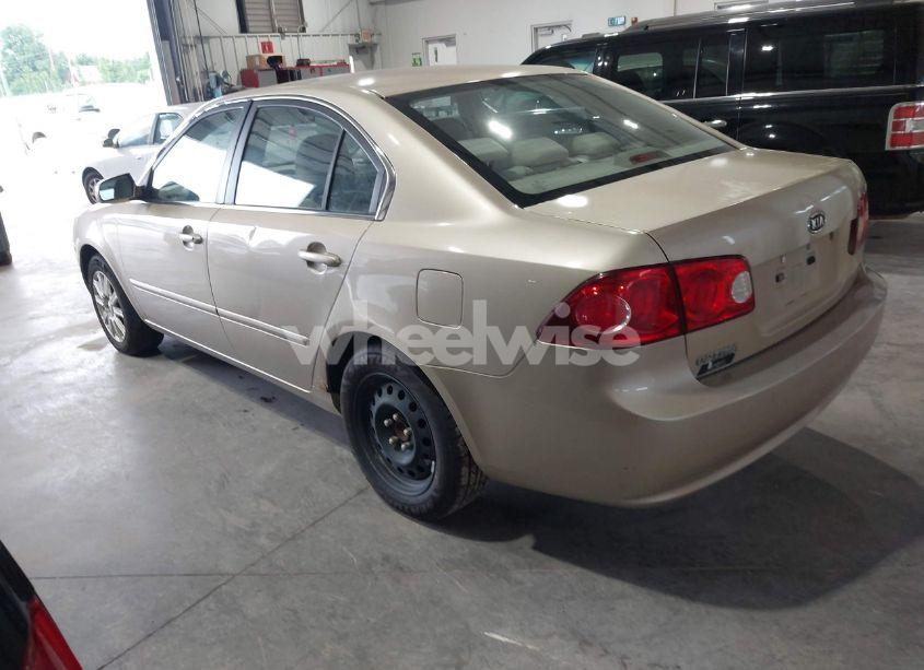 Photo 3 of 2007 Kia Optima LX (VIN KNAGE123475112095)