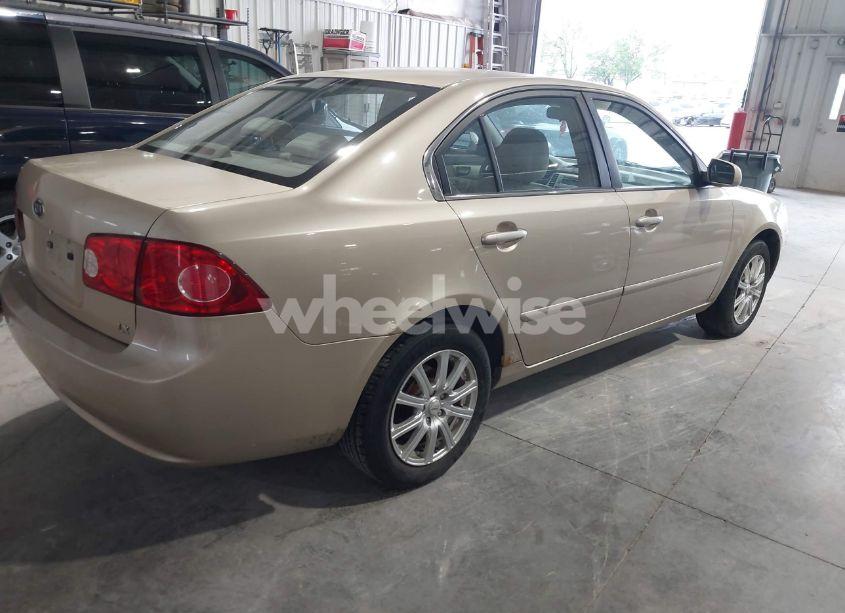 Photo 4 of 2007 Kia Optima LX (VIN KNAGE123475112095)