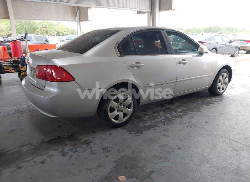 Photo 4 of 2007 Kia Optima LX (VIN KNAGE123675124443)