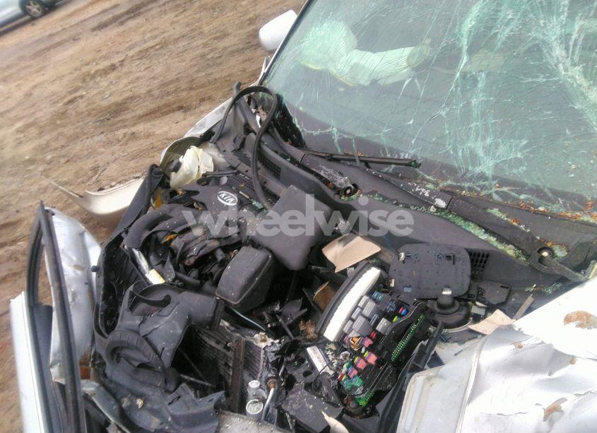 Photo 10 of 2008 Kia Optima LX (VIN KNAGE123X85205253)