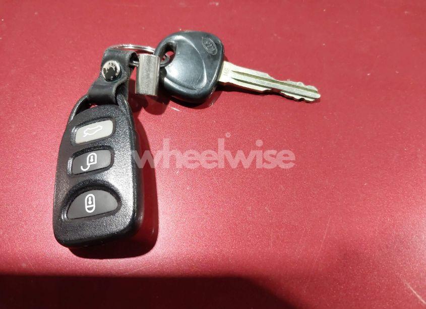 Photo 11 of 2008 Kia Optima LX (VIN KNAGE123X85258664)