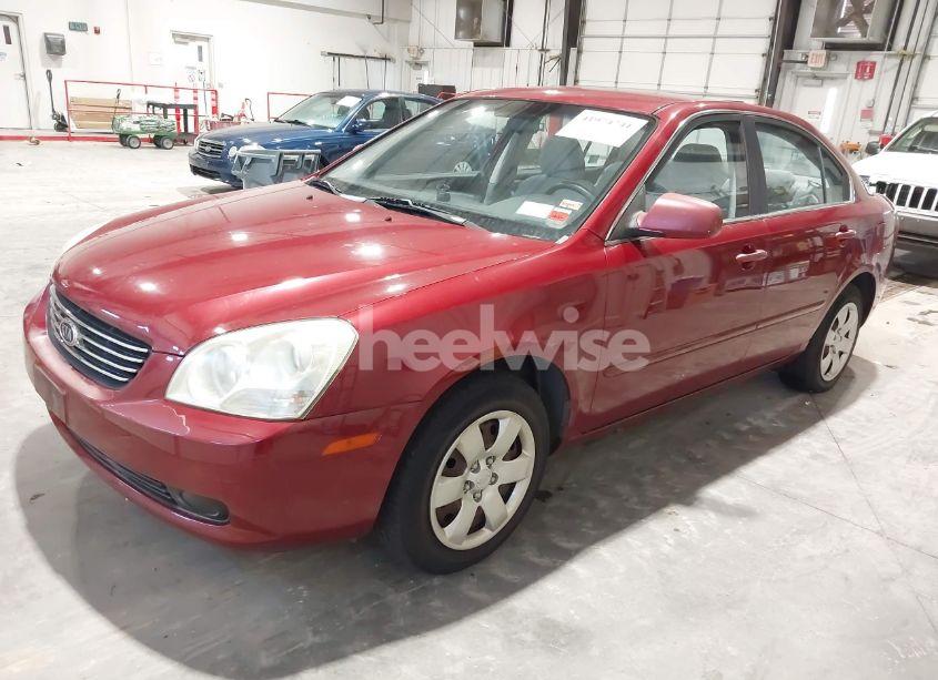 Photo 2 of 2008 Kia Optima LX (VIN KNAGE123X85258664)