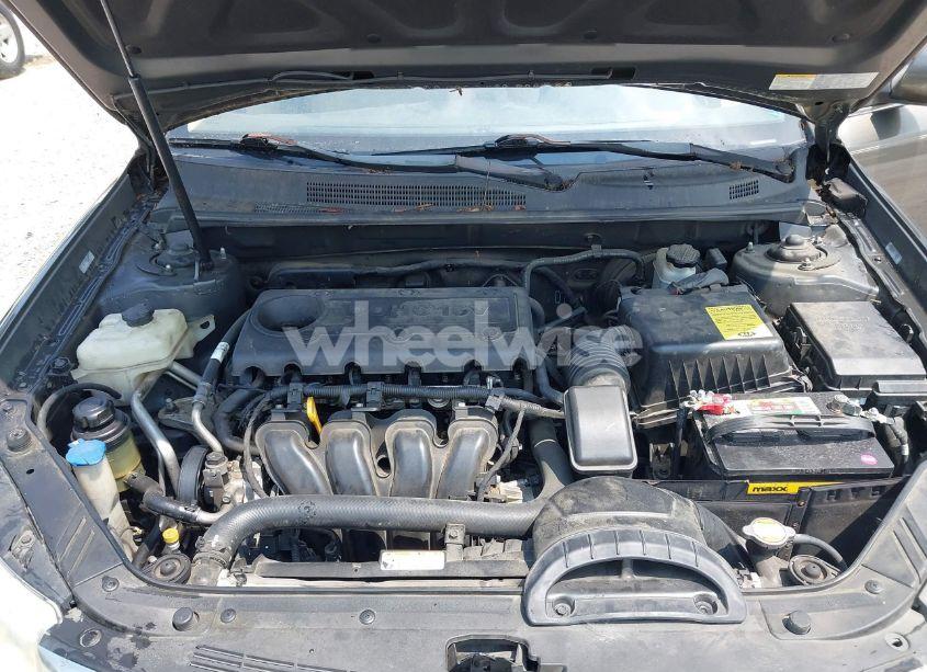 Photo 10 of 2009 Kia Optima LX (VIN KNAGE228795332156)