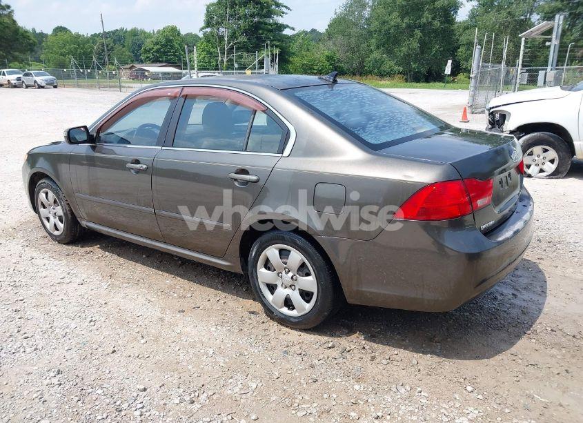 Photo 3 of 2009 Kia Optima LX (VIN KNAGE228795332156)