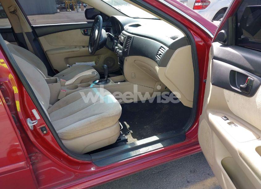 Photo 5 of 2009 Kia Optima LX (VIN KNAGE228895295778)