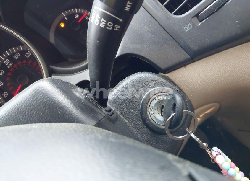 Photo 11 of 2009 Kia Optima LX (VIN KNAGE228895350231)