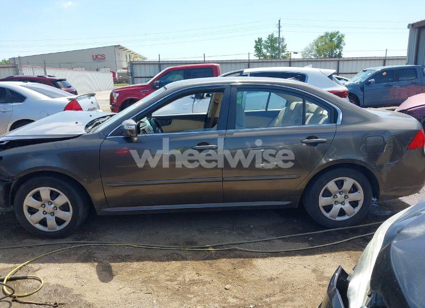 Photo 13 of 2009 Kia Optima LX (VIN KNAGE228X95299430)